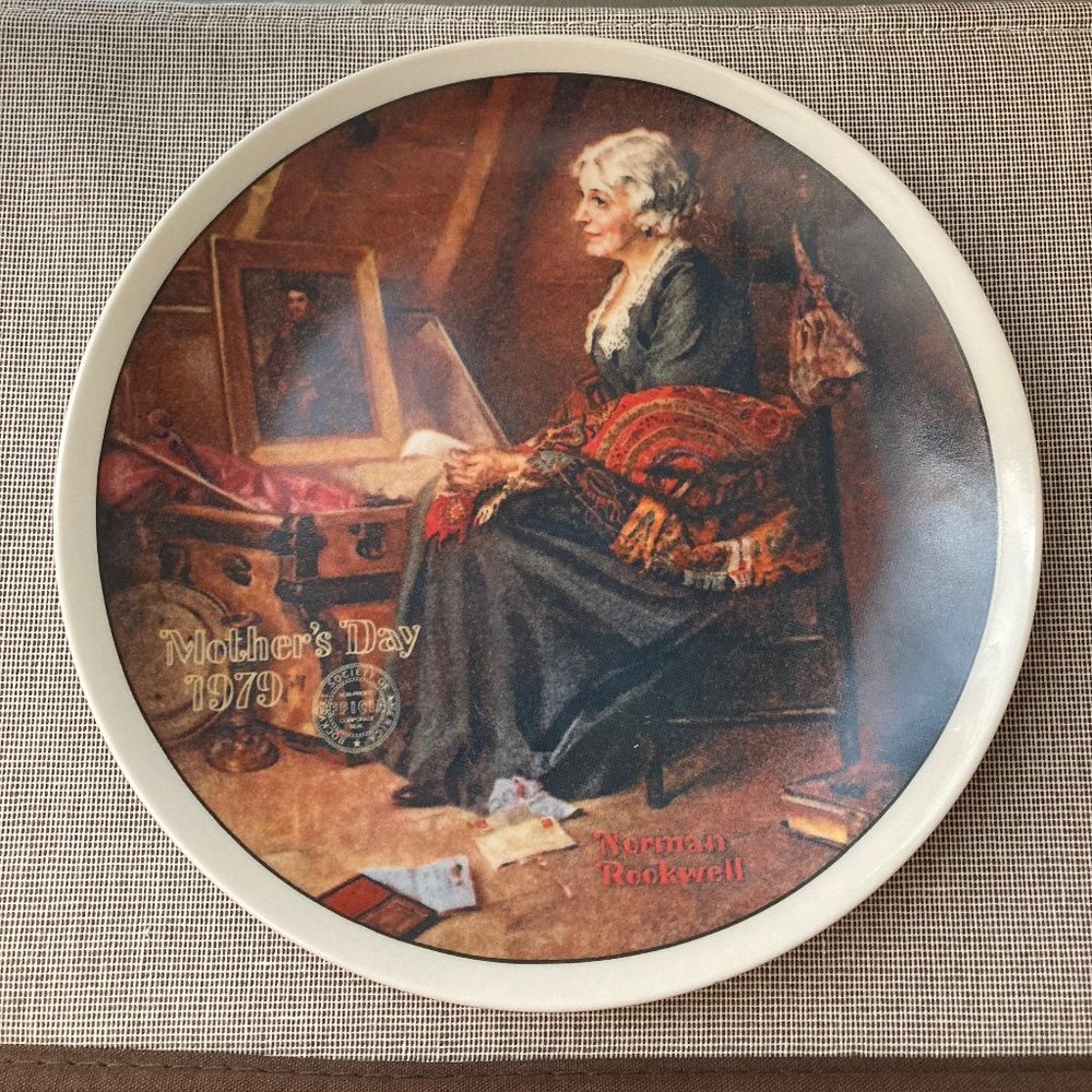 Norman Rockwell Small Plate